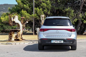 Mercedes EQB (4)