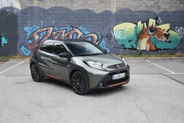 TOYOTA AYGO 05
