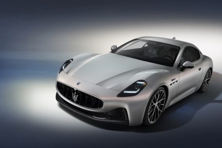 20100-MaseratiGranTurismoModena