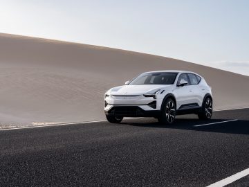 660427_20221012_Polestar_3