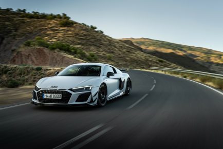 Audi_R8_GT_3