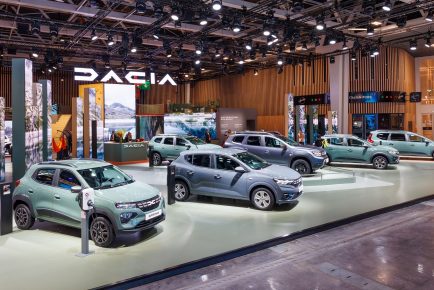 2022_-_Dacia_at_Mondial_de_lAuto