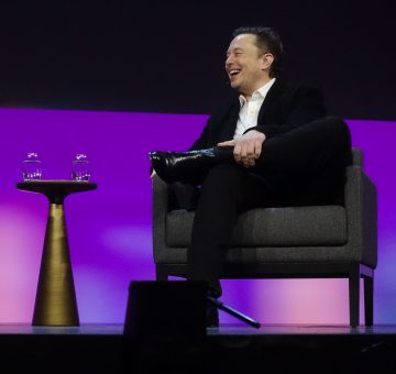 Happy_Elon_Musk_(52005460639)