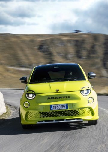 newabarth500e_2