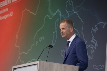 Volkswagen-Group-and-SEAT-SA-to-mobilize-10-billion-euros-to-electrify-Spain_04_HQ