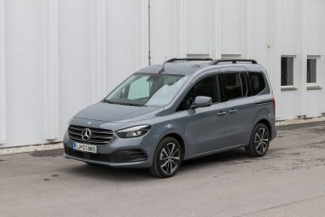 Mercedes-Benz razred T (15)