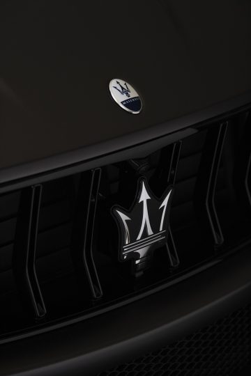 Medium-18806-MaseratiLevanteTrofeoMY22
