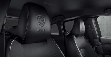 mx-30_e-skyactiv_r-ev_edition_r_int_headrest_l