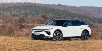 Citroen_C5-X_PureTech_180_Shine_19