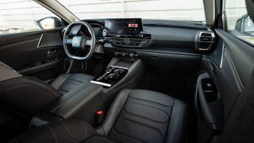 Citroen_C5-X_PureTech_180_Shine_26