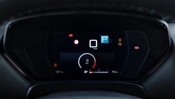 Citroen_C5-X_PureTech_180_Shine_36