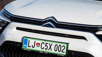 Citroen_C5-X_PureTech_180_Shine_46