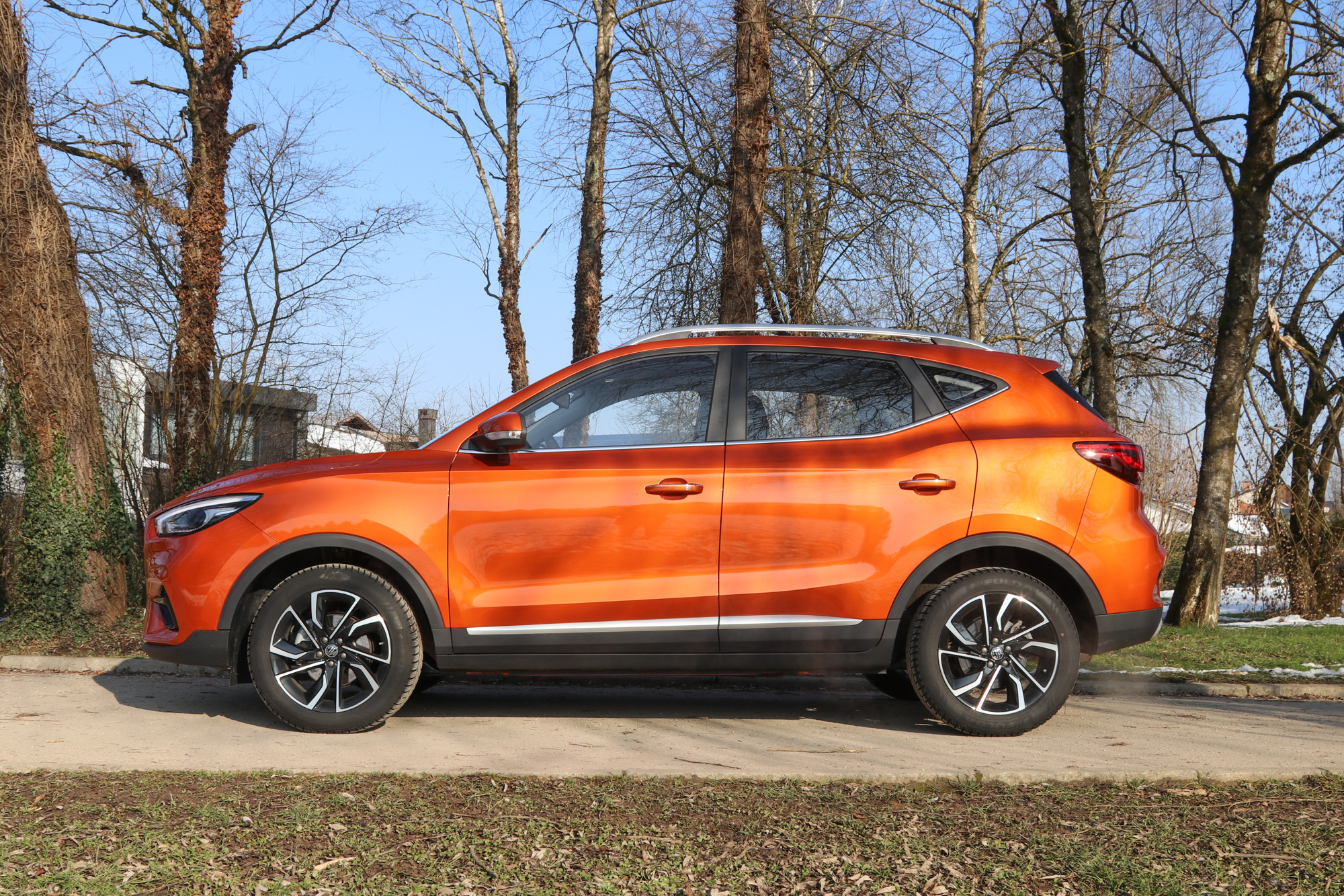mg zs من الداخل