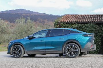 Peugeot 408 (15)