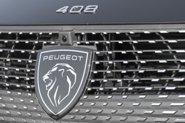 Peugeot 408 (18)