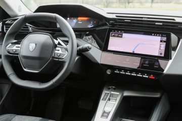 Peugeot 408 (2)