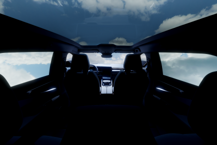 All-new_Renault_Espace_an_immense_panoramic_glass_roof_larger_than_any_other
