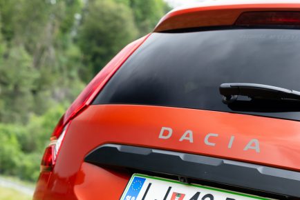 dacia_jogger_10_tce_110_extreme_24