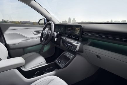 hyundai-kona-electric-world-premiere-2023-interior-01