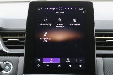 Renault Captur E-Tech Engineered 145 Hybrid (17)