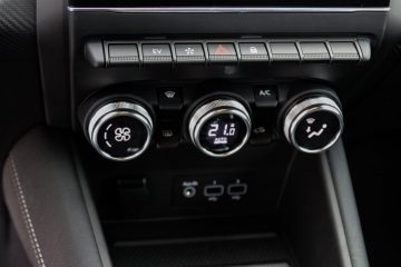 Renault Captur E-Tech Engineered 145 Hybrid (25)