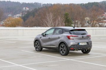 Renault Captur E-Tech Engineered 145 Hybrid (4)