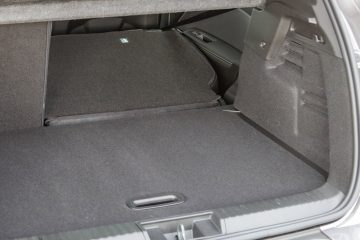 Renault Captur E-Tech Engineered 145 Hybrid (8)
