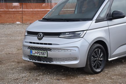 VW MULTIVAN 09