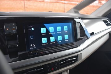VW MULTIVAN 15
