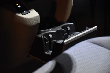 VW MULTIVAN 24