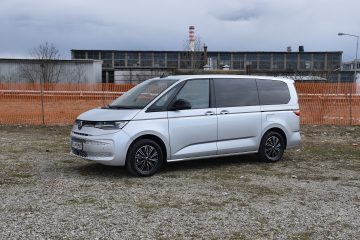 VW MULTIVAN 32