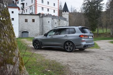 BMW X7 04
