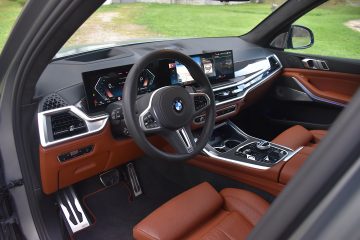 BMW X7 13