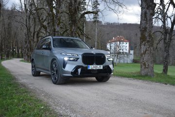 BMW X7 36