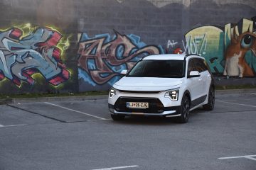 KIA NIRO 03