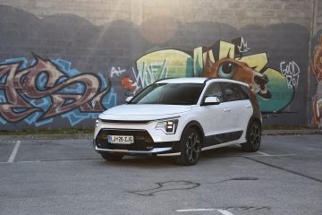 KIA NIRO 05