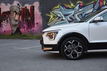 KIA NIRO 07