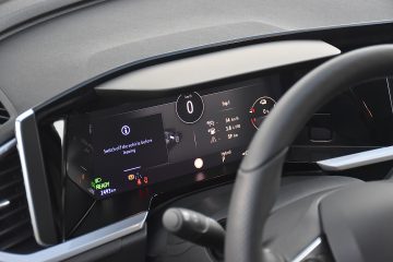 OPEL GRANDLAND GSE 15