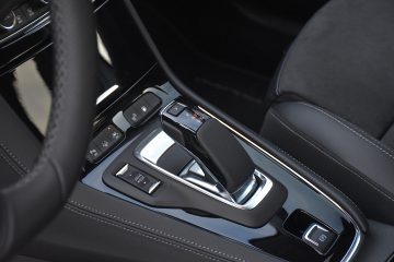 OPEL GRANDLAND GSE 21