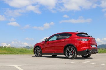 Alfa Romeo Stelvio Giulia (8)
