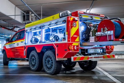 EV firetruck-2