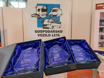 Gospodarsko vozilo leta 2023 (6)