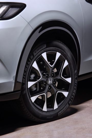 Honda ZR-V_18