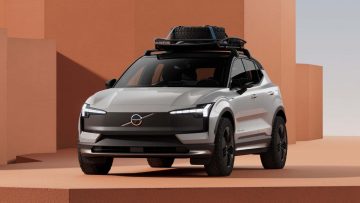 2025-volvo-ex30-cross-country