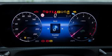 Mercedes-Benz_A_180_AMG_Line_64