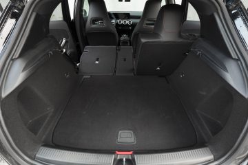 Mercedes-Benz_A_180_AMG_Line_74
