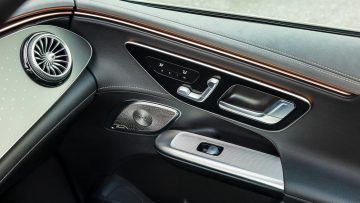 Mercedes-Benz_EQE_350_4Matic_17