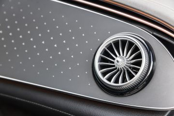 Mercedes-Benz_EQE_350_4Matic_19