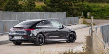 Mercedes-Benz_EQE_350_4Matic_23