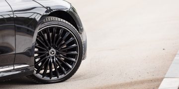 Mercedes-Benz_EQE_350_4Matic_28